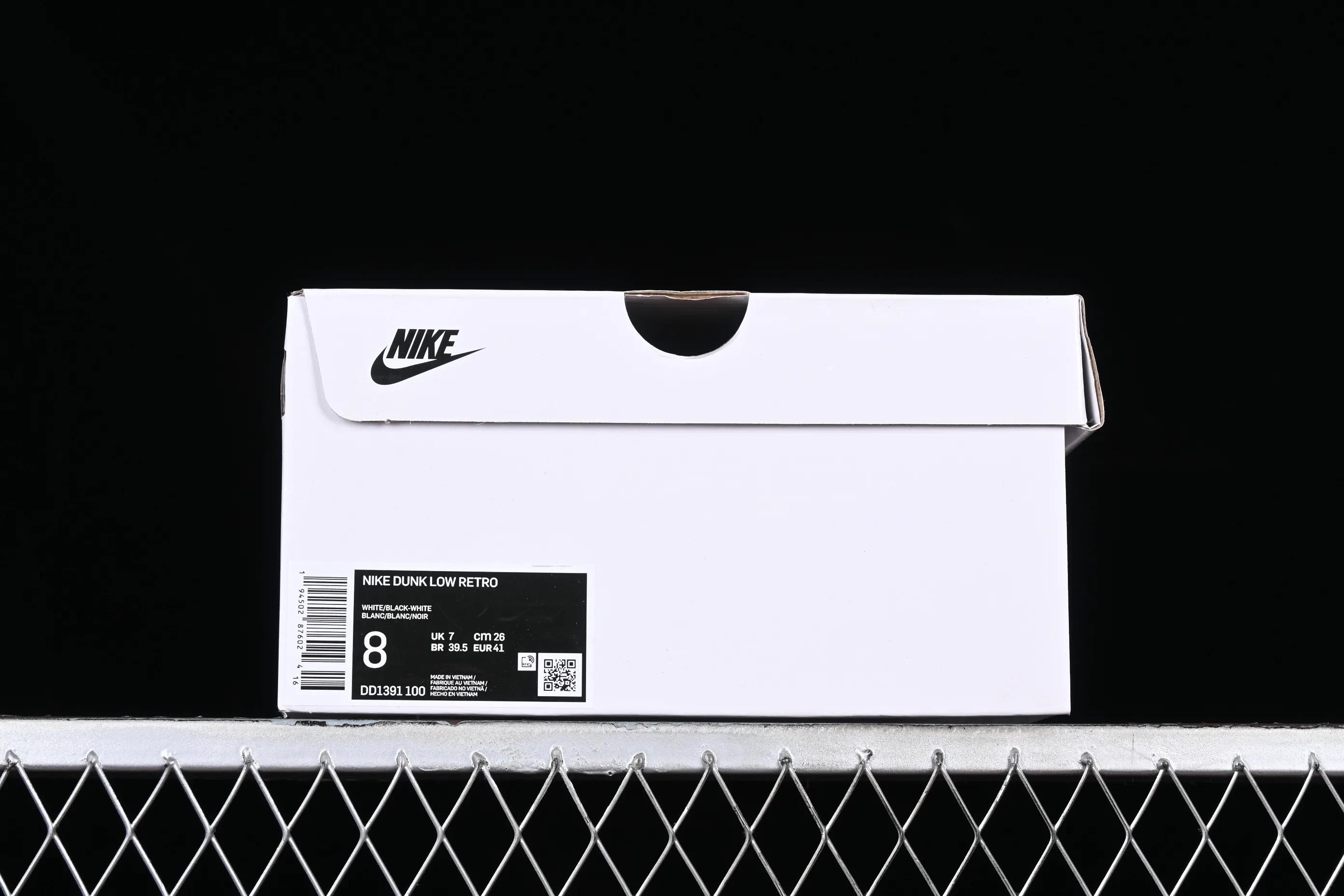 All categories Nk SB Dunk series Nk SB Dunk Low low-top sneakers Nk Dunk Low Reverse Panda-Little Monster SB strap low-top casual sneakers DD1391-100